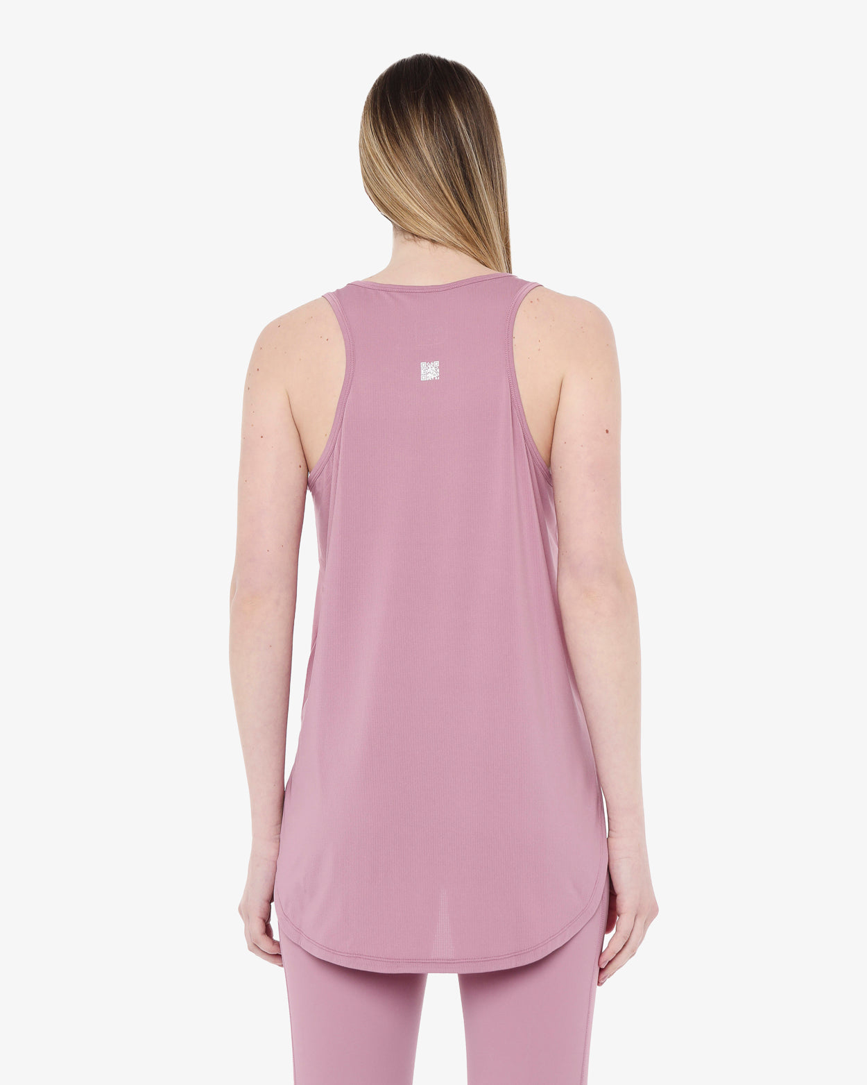 6c923ef23ffa8e836b1f72b526939329_ROSA_JKTH8O703D_10_C63