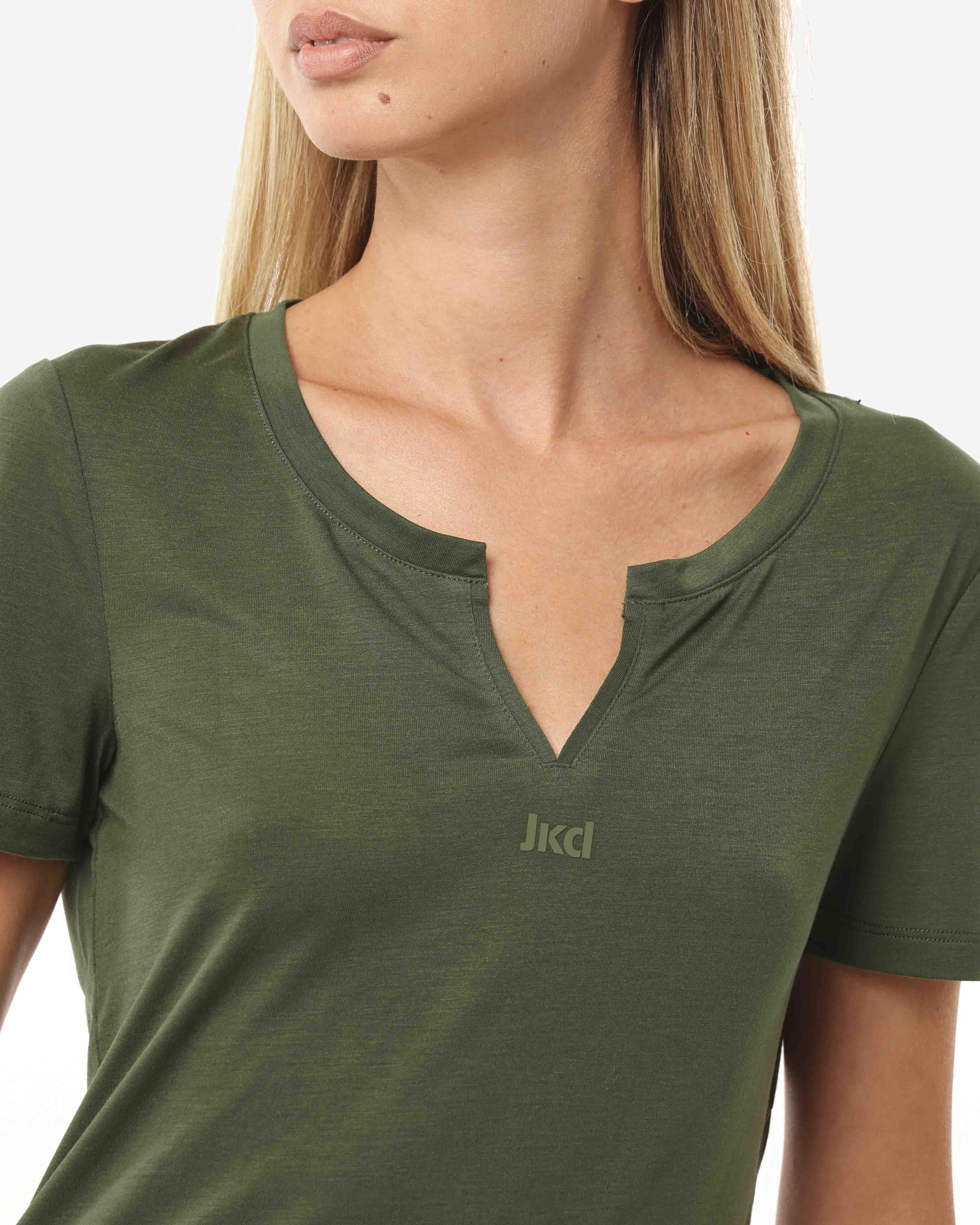 c57b8e9ffb37b1384e9299cd12886fdb_VERDE_JKTH9D704D_21_663