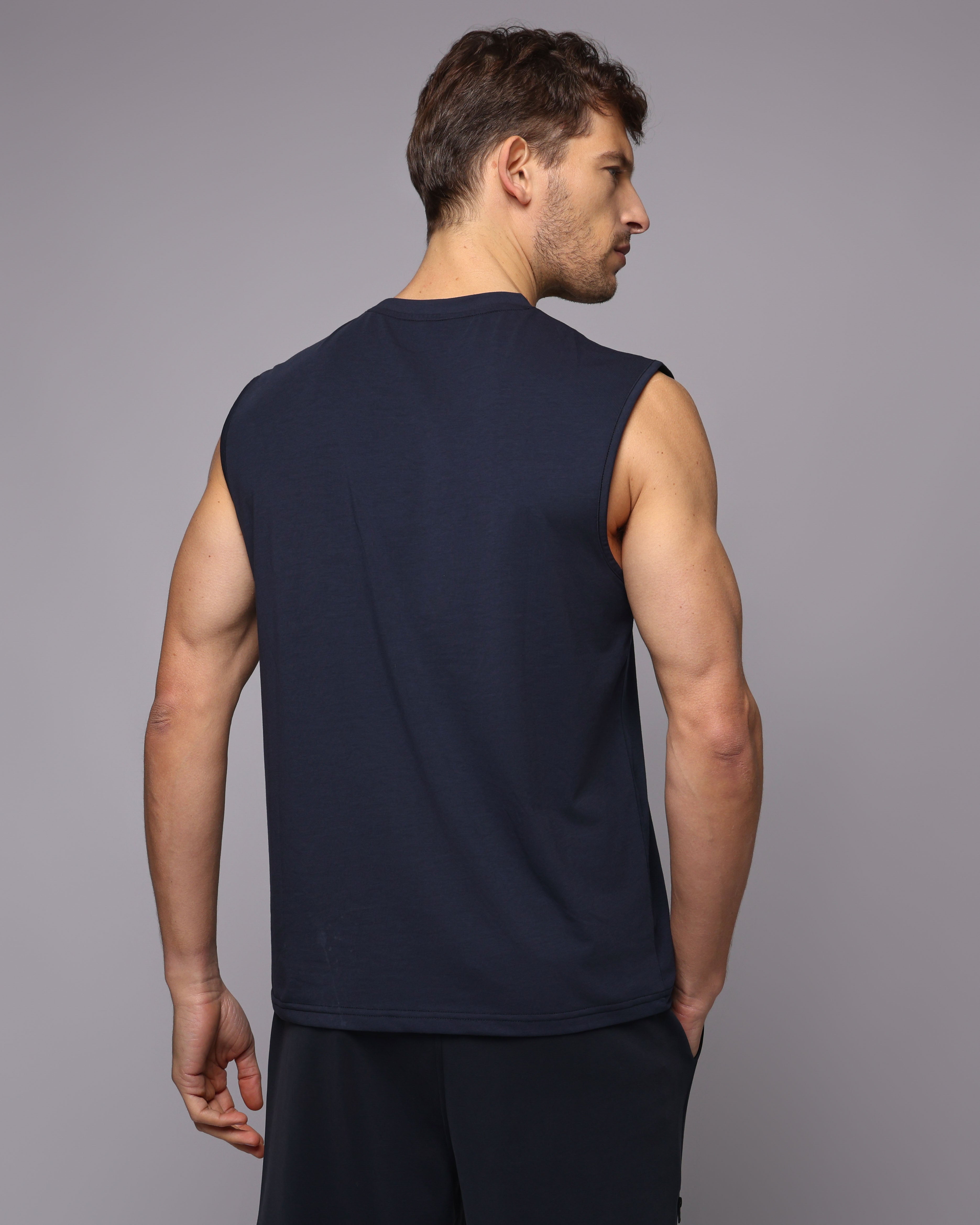 3b1ef929623d50d3394a35c5b9d16dd6_NAVY_JKTH9R802U_8_028