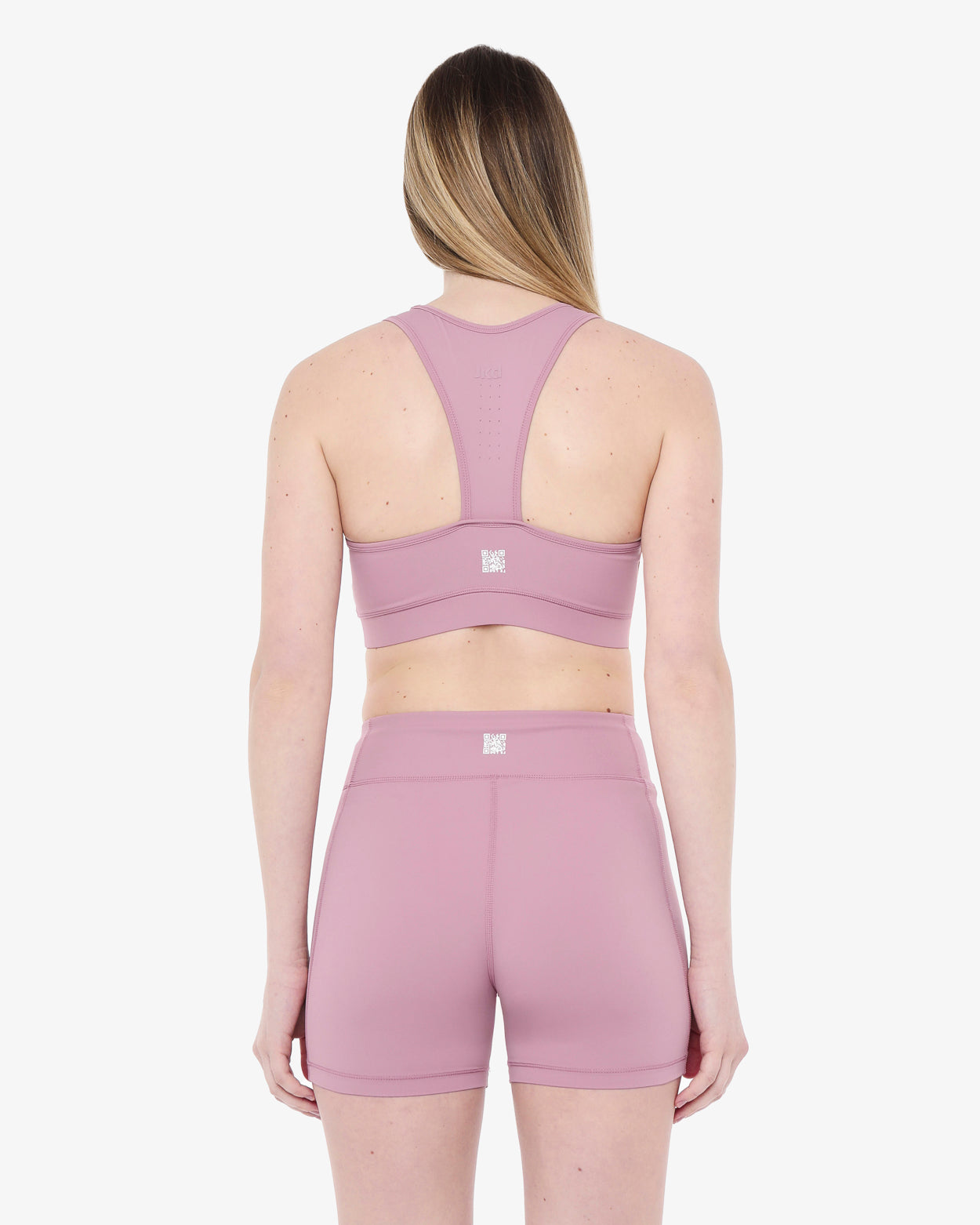 6c923ef23ffa8e836b1f72b526939329_ROSA_JKTO8O707D_18_C63